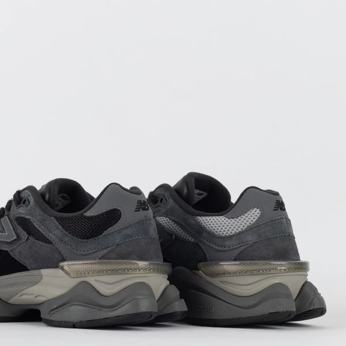 Tênis New Balance 9060 Unisex