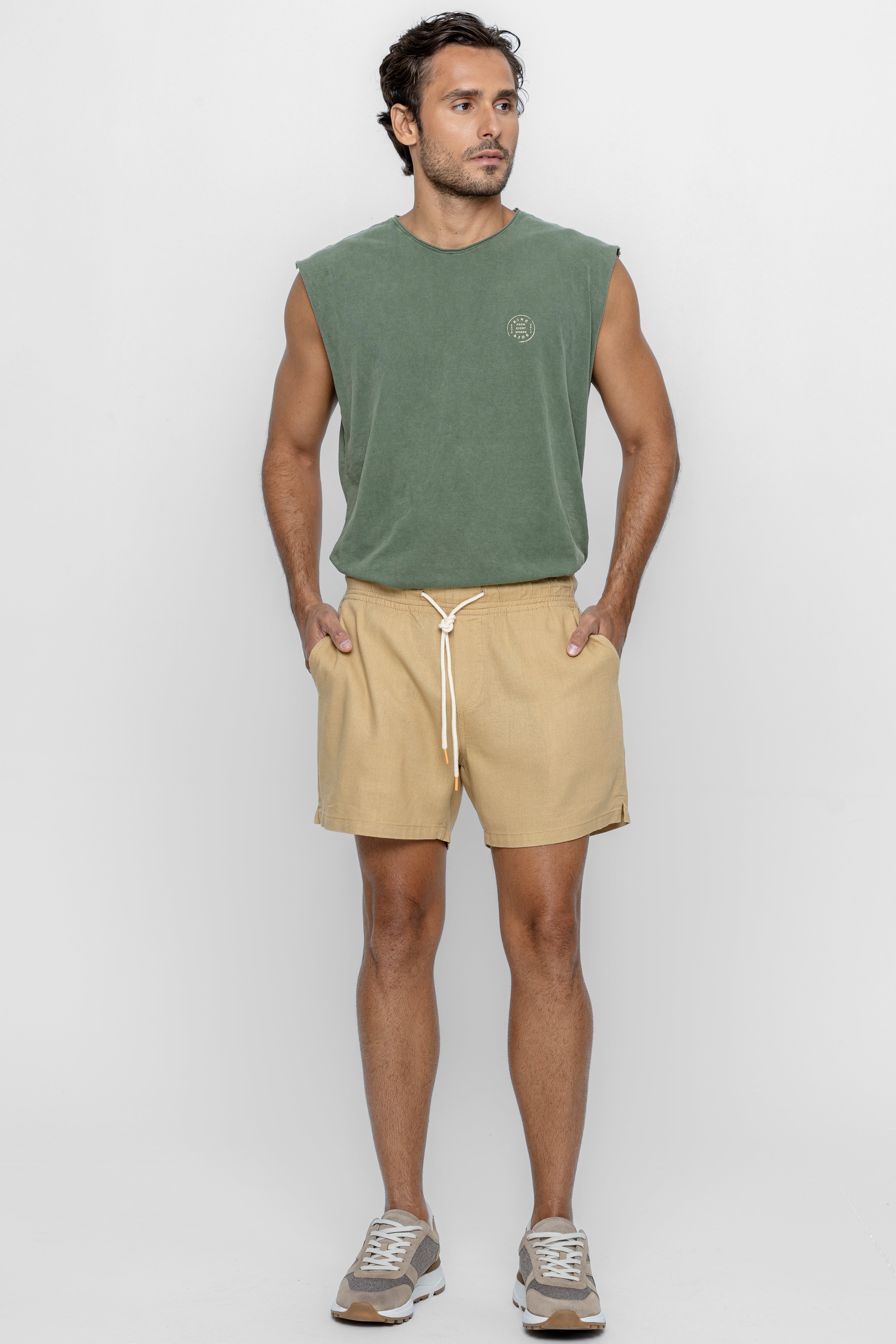 Shorts Linho Tradicional Ocre